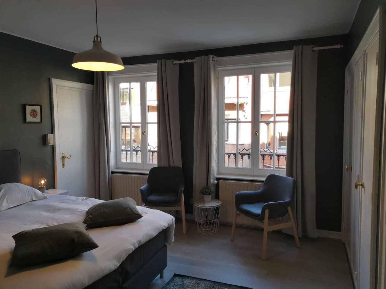 Spacious Quadruple Suite photo 6