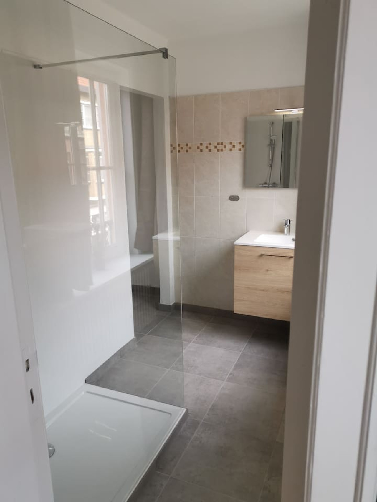 Spacious Quadruple Suite photo 25