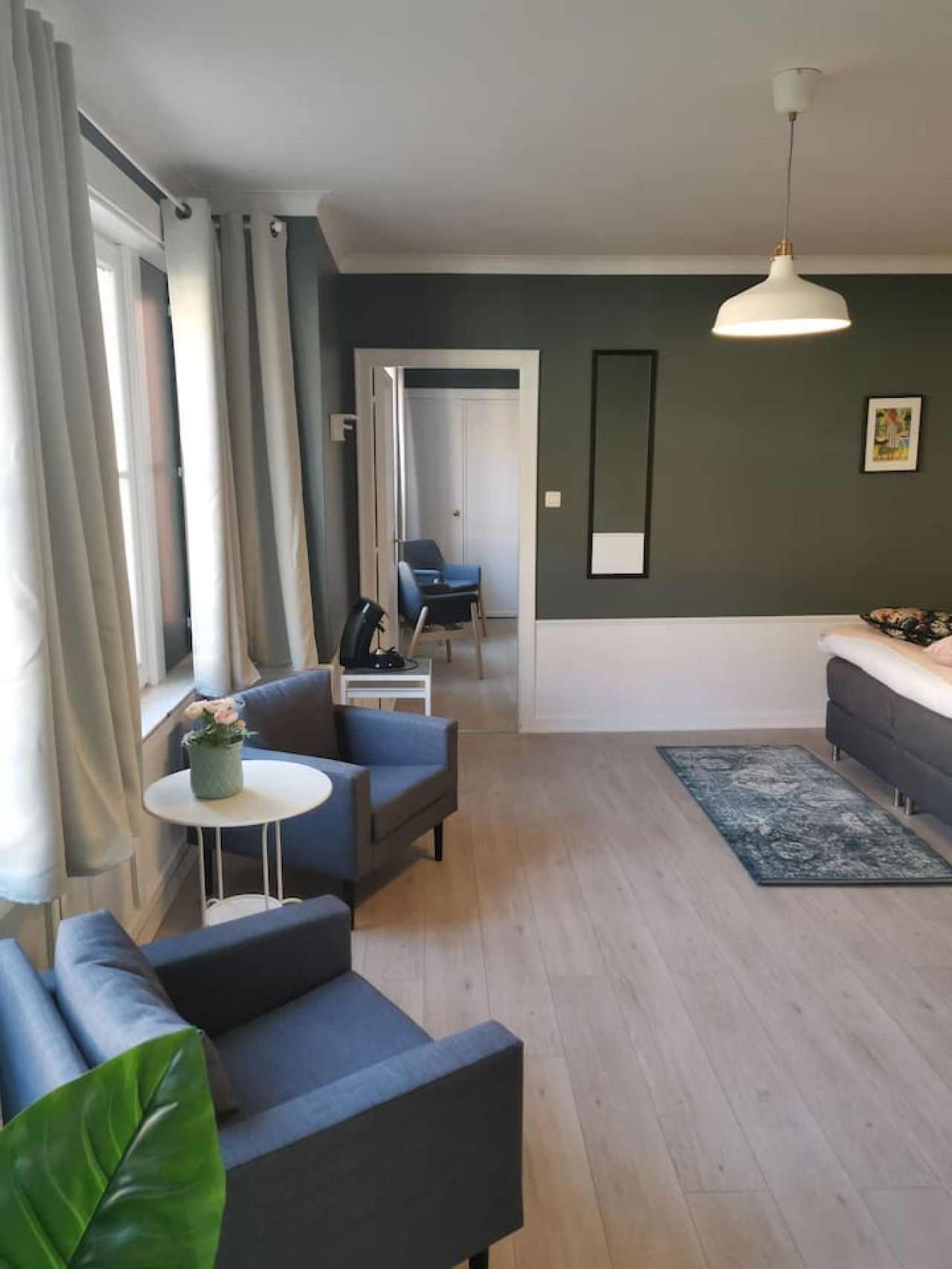 Spacious Quadruple Suite photo 5