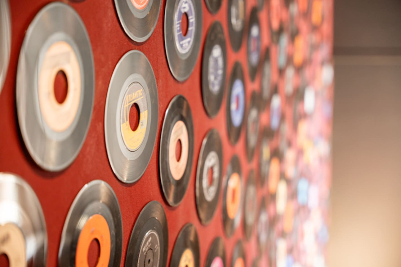 Global Groove Room 10