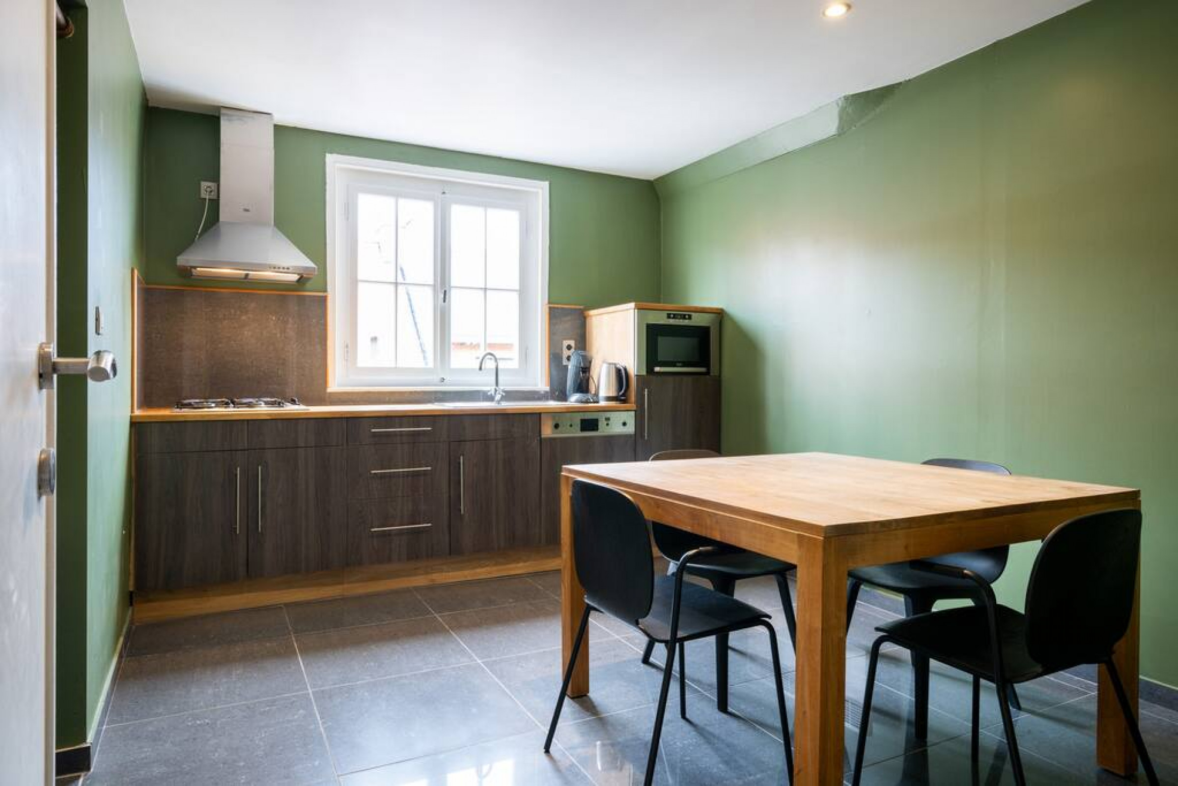 The Rose Tree photo 9