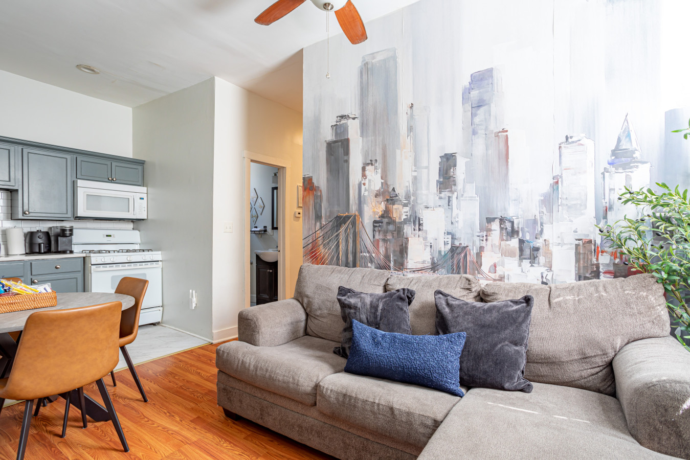 Charming 2br-1ba-6 Beds | Nyc | Metlife 15 Min - Bayonne, NJ