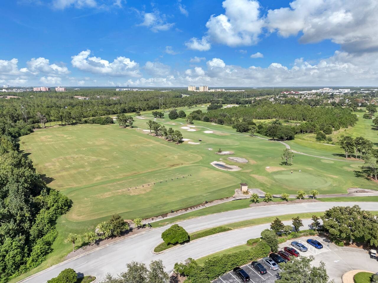 Breezy Studio 8 min to Disney + Parking | Orl