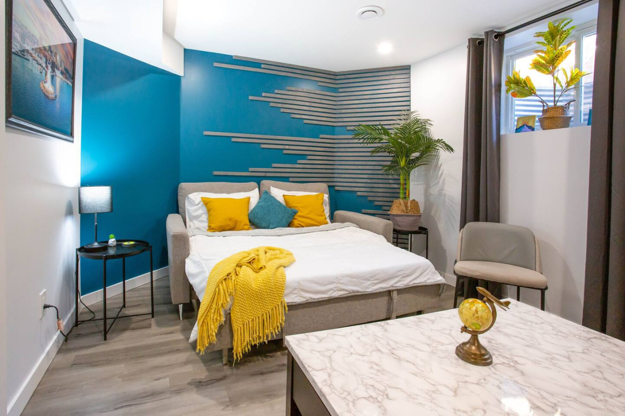 Beautiful Apartment 5 mins from Innisfil Beach