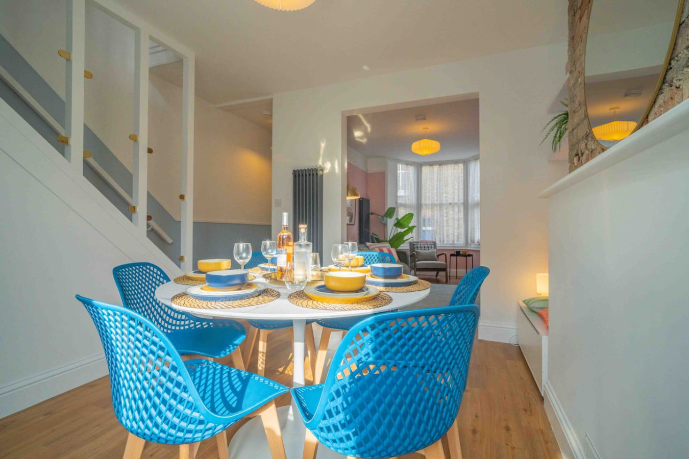 Ramsgate |Charming Seaside Cottage |Garden in 12 Rodney Street - Property image 9 - VivreStays