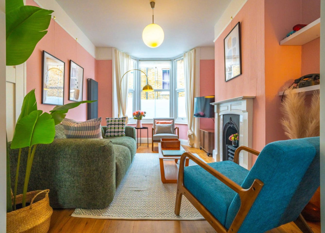 Ramsgate |Charming Seaside Cottage |Garden in 12 Rodney Street - Property image 11 - VivreStays