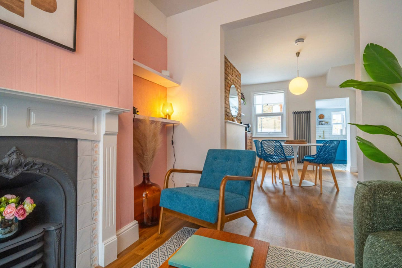 Ramsgate |Charming Seaside Cottage |Garden in 12 Rodney Street - Property image 16 - VivreStays