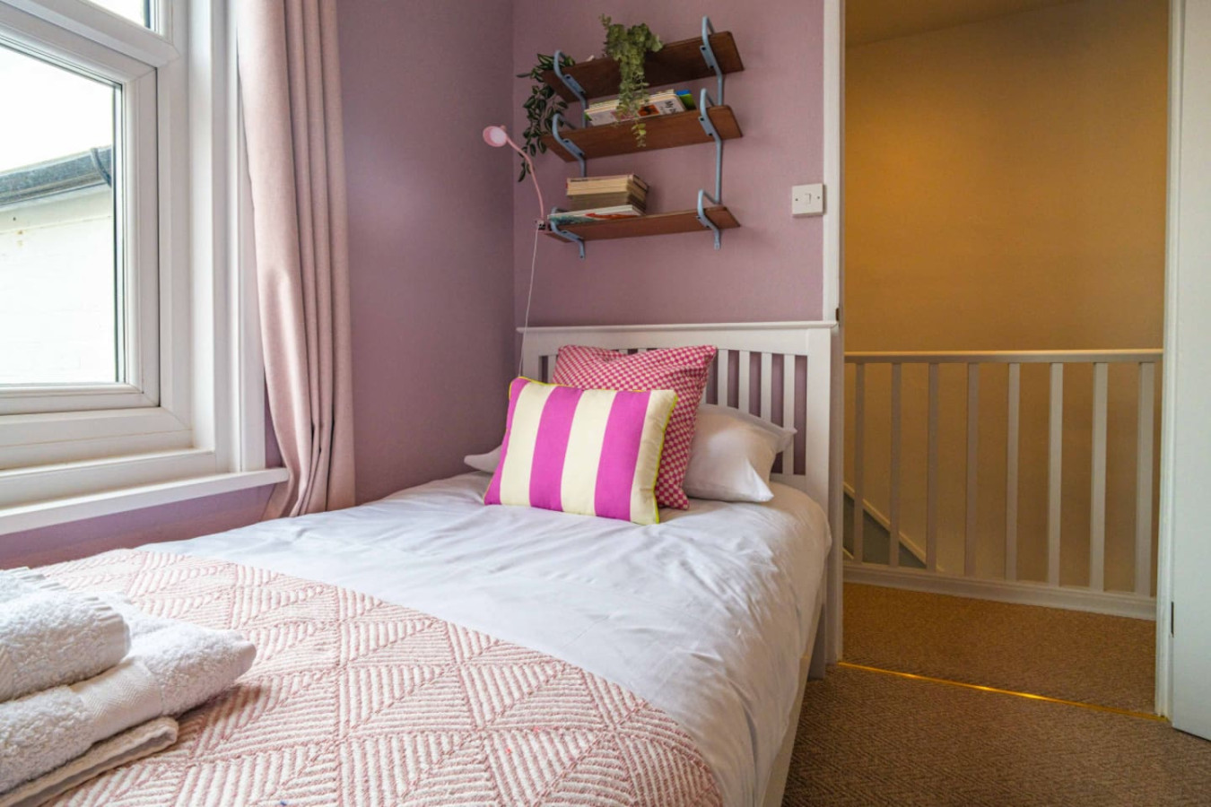 Ramsgate |Charming Seaside Cottage |Garden in 12 Rodney Street - Property image 29 - VivreStays