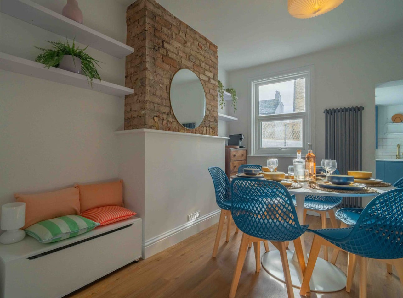 Ramsgate |Charming Seaside Cottage |Garden in 12 Rodney Street - Property image 8 - VivreStays