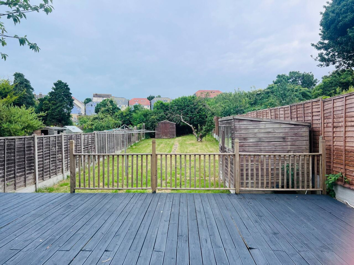 Broadstairs | Family Home |Games Room | Parking | Beach 5 mins in 69 Bradstow Way - Property image 62 - VivreStays