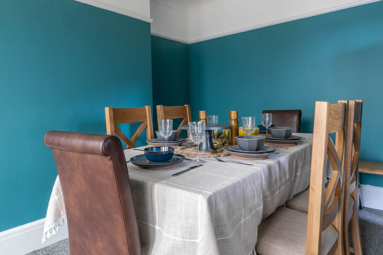 Broadstairs | Family Home |Games Room | Parking | Beach 5 mins in 69 Bradstow Way - Property image 9 - VivreStays