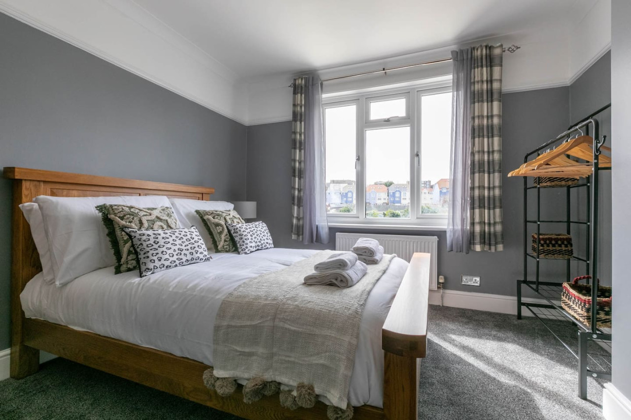 Broadstairs | Family Home |Games Room | Parking | Beach 5 mins in 69 Bradstow Way - Property image 44 - VivreStays