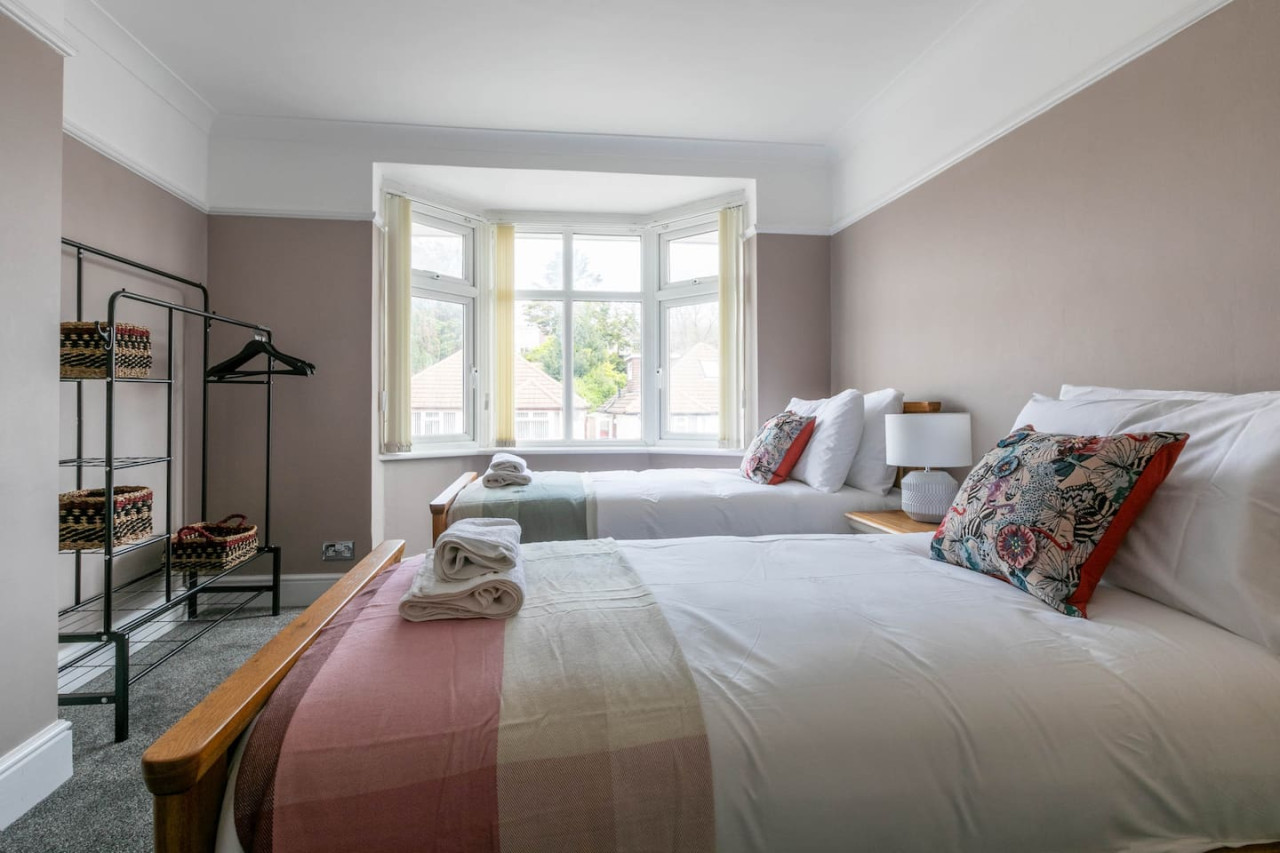 Broadstairs | Family Home |Games Room | Parking | Beach 5 mins in 69 Bradstow Way - Property image 49 - VivreStays