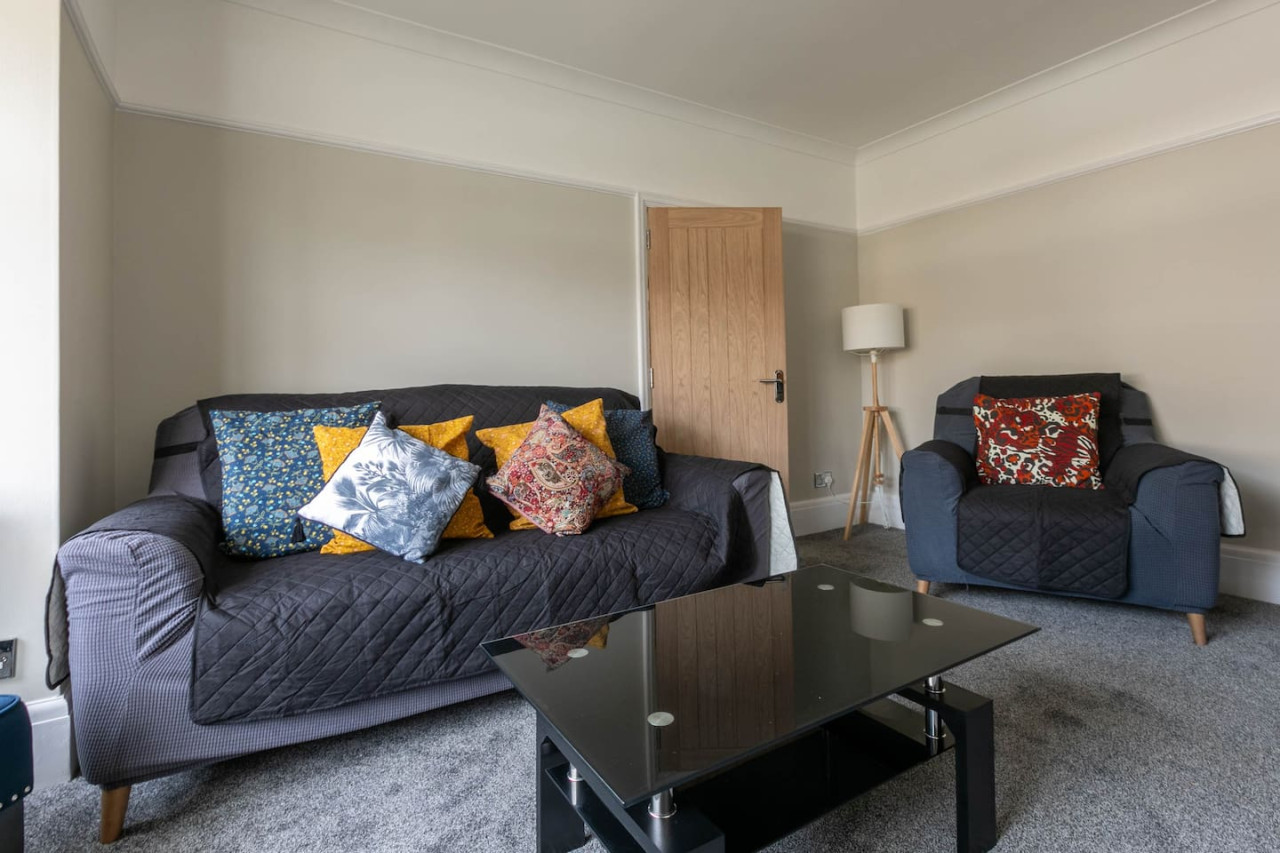 Broadstairs | Family Home |Games Room | Parking | Beach 5 mins in 69 Bradstow Way - Property image 18 - VivreStays
