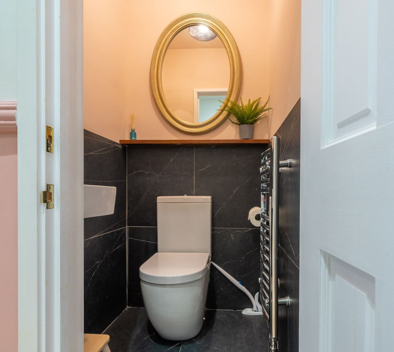 Broadstairs | ColourPop 5 Bed House | Parking | Beach/Bars 2 min in 28 York Street - Property image 29 - VivreStays