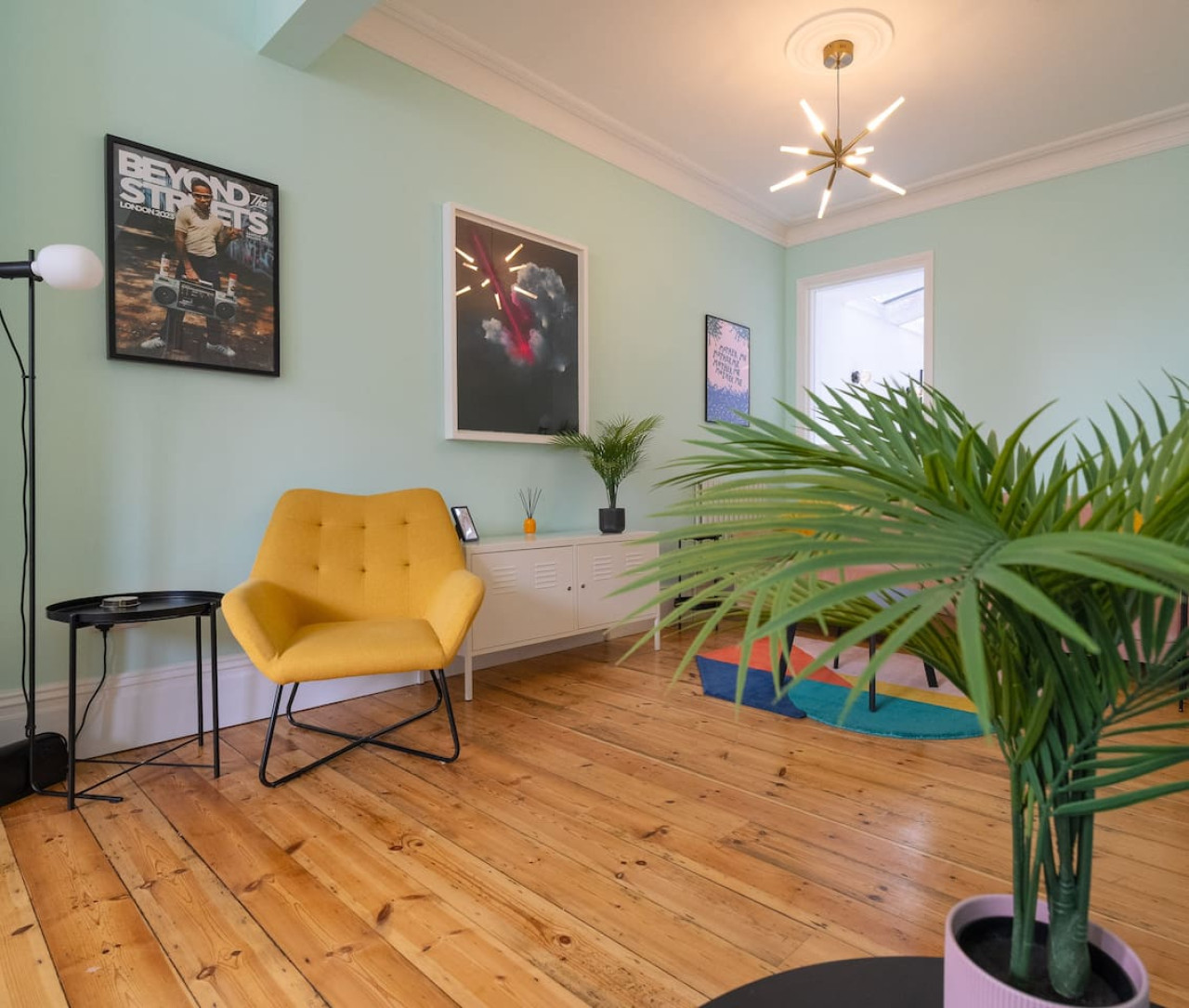 Broadstairs | ColourPop 5 Bed House | Parking | Beach/Bars 2 min in 28 York Street - Property image 11 - VivreStays