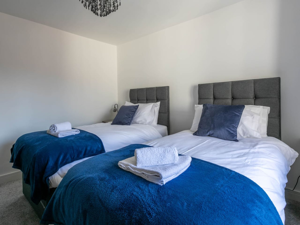 Broadstairs | Family Bungalow | Huge Kitchen | Parking | Quiet Cul-de-Sac in 14 Saint James Avenue - Property image 17 - VivreStays
