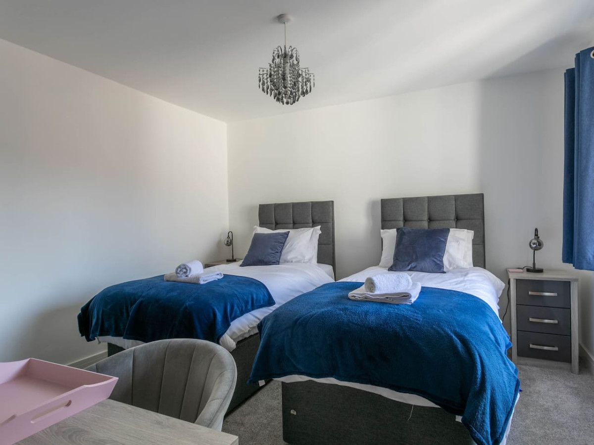 Broadstairs | Family Bungalow | Huge Kitchen | Parking | Quiet Cul-de-Sac in 14 Saint James Avenue - Property image 7 - VivreStays