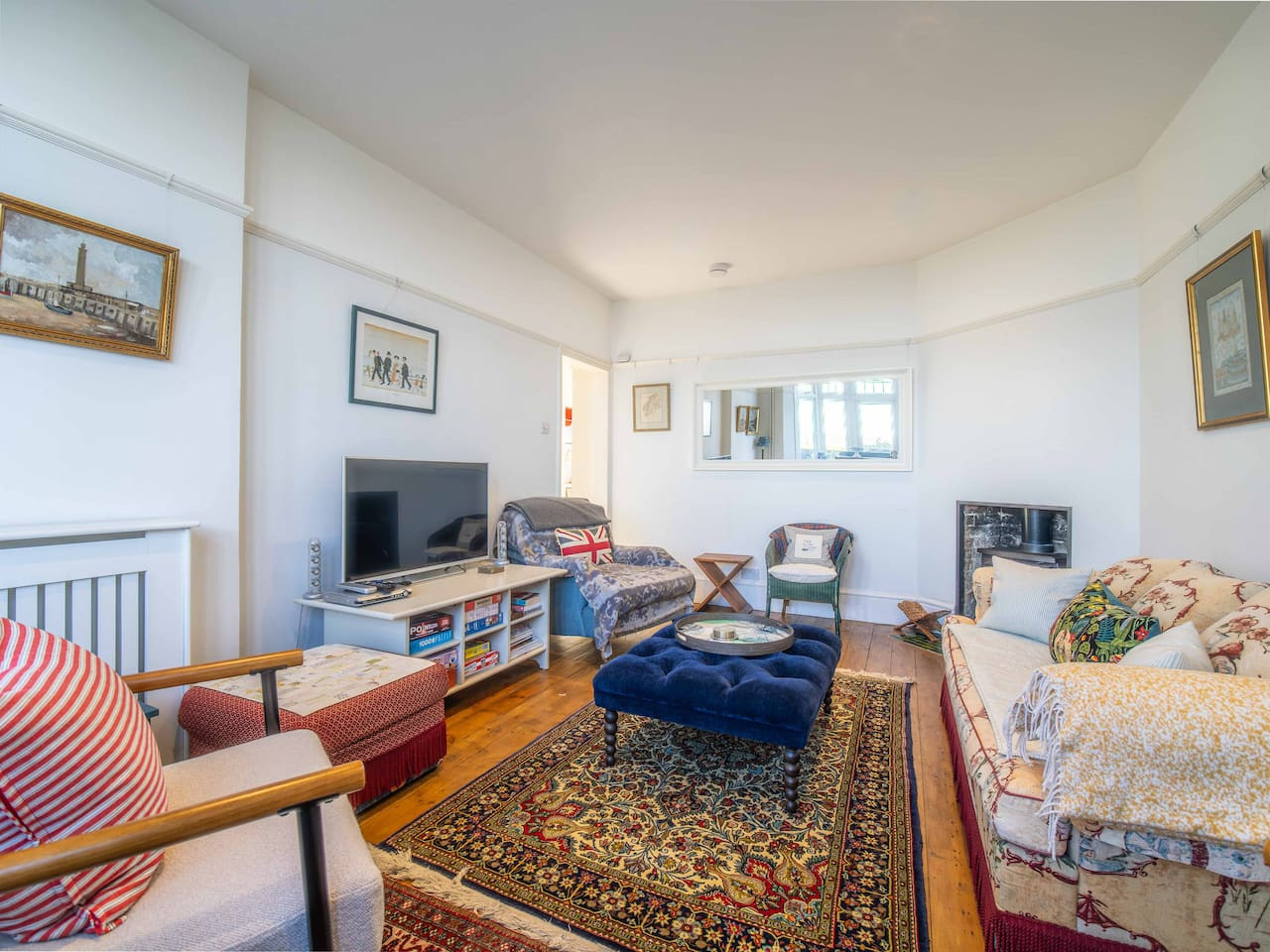 Westgate | Stunning Sea Views, Logburner, Gardens in 4 Carlton Road East Bayside House - Property image 31 - VivreStays