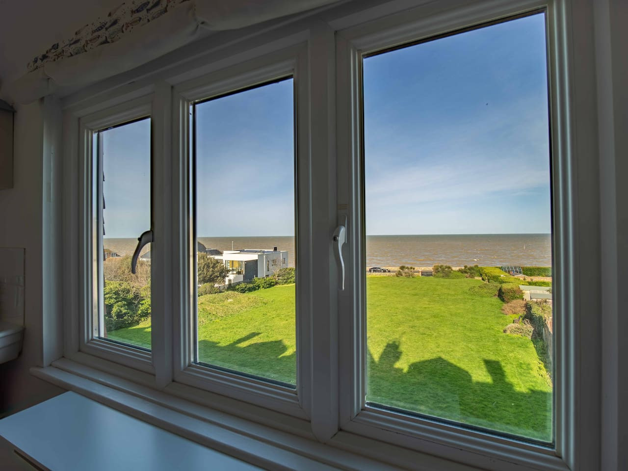 Westgate | Stunning Sea Views, Logburner, Gardens in 4 Carlton Road East Bayside House - Property image 46 - VivreStays
