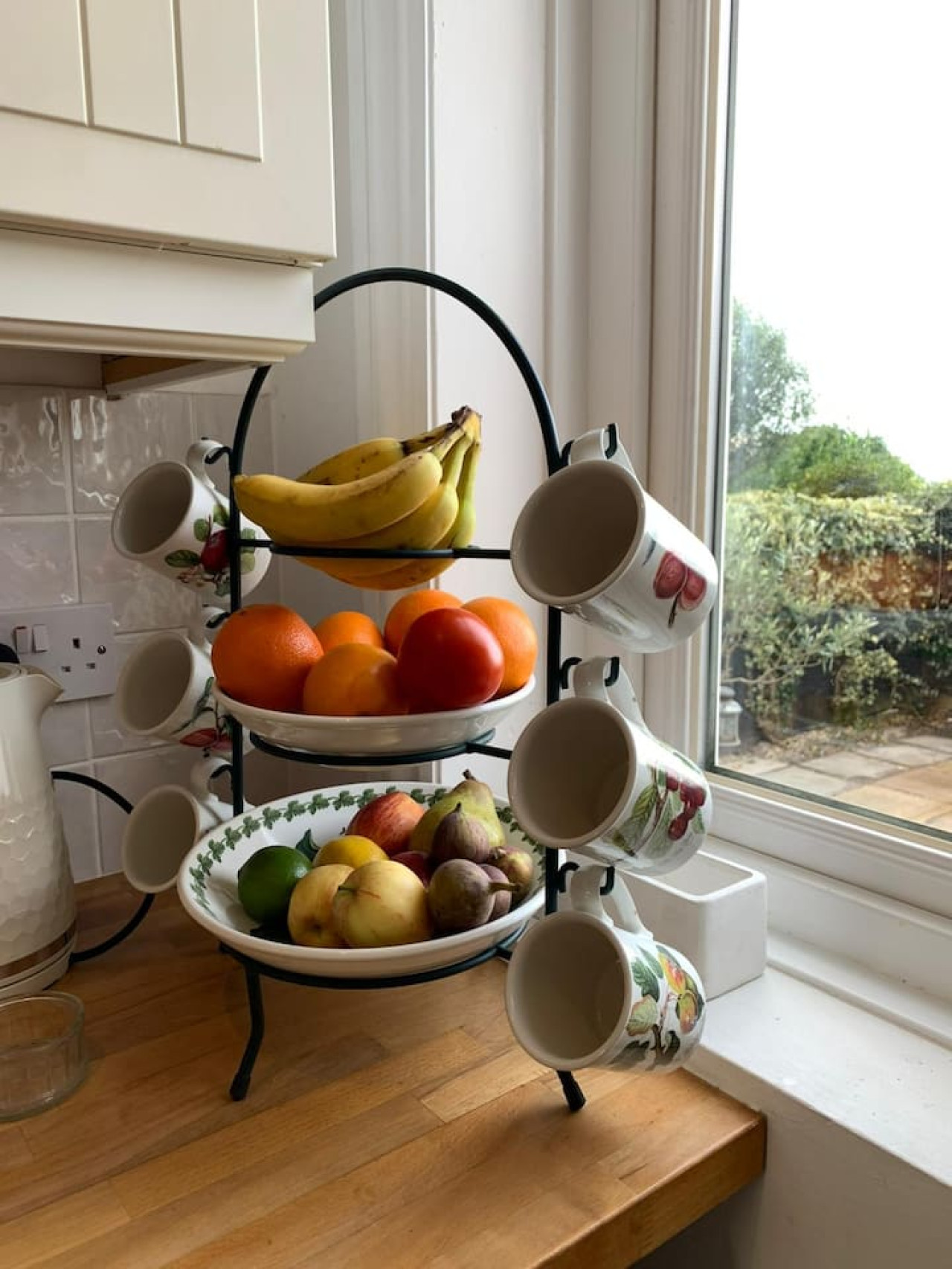 Westgate | Stunning Sea Views, Logburner, Gardens in 4 Carlton Road East Bayside House - Property image 8 - VivreStays
