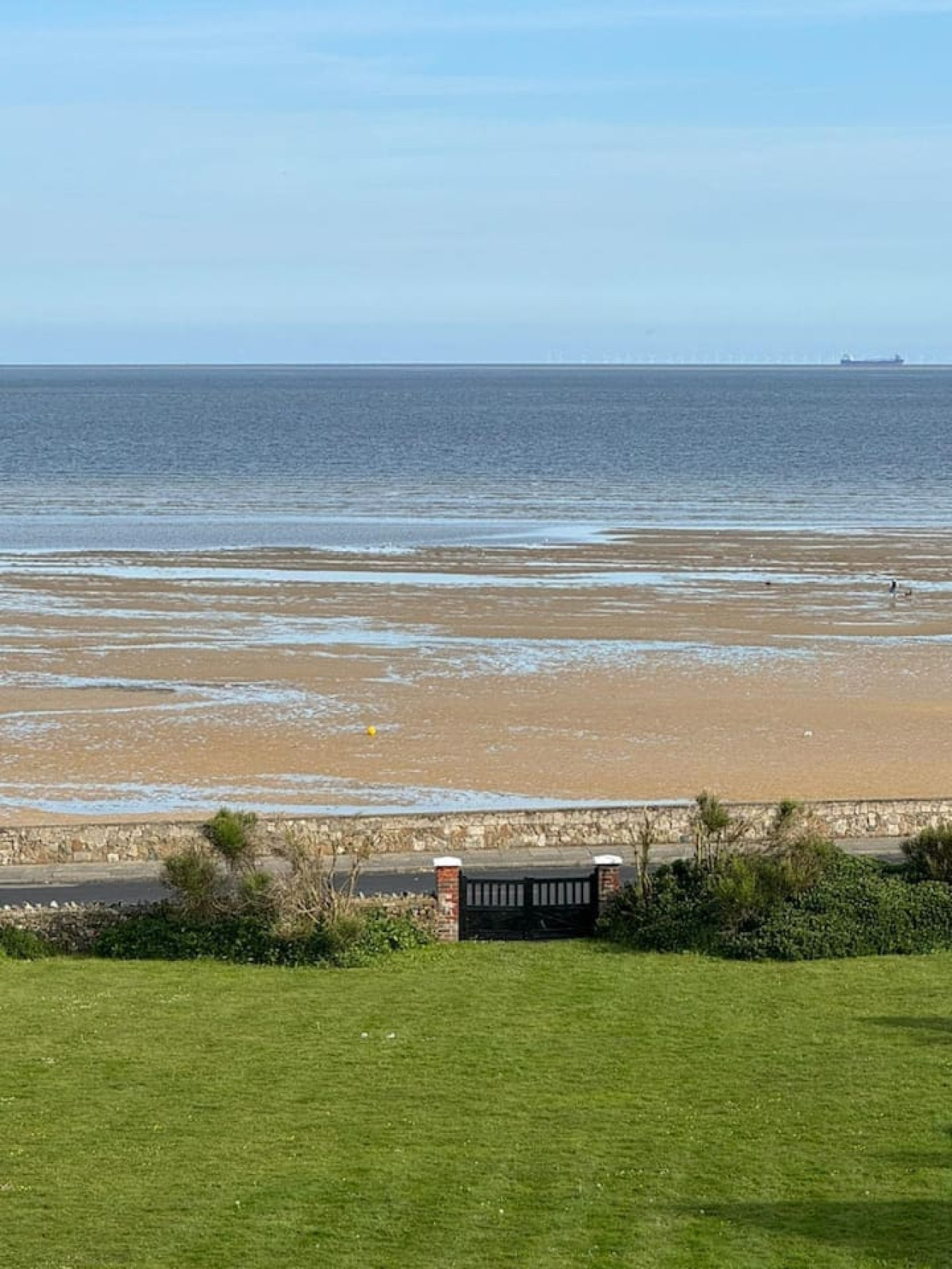 Westgate | Stunning Sea Views, Logburner, Gardens in 4 Carlton Road East Bayside House - Property image 16 - VivreStays