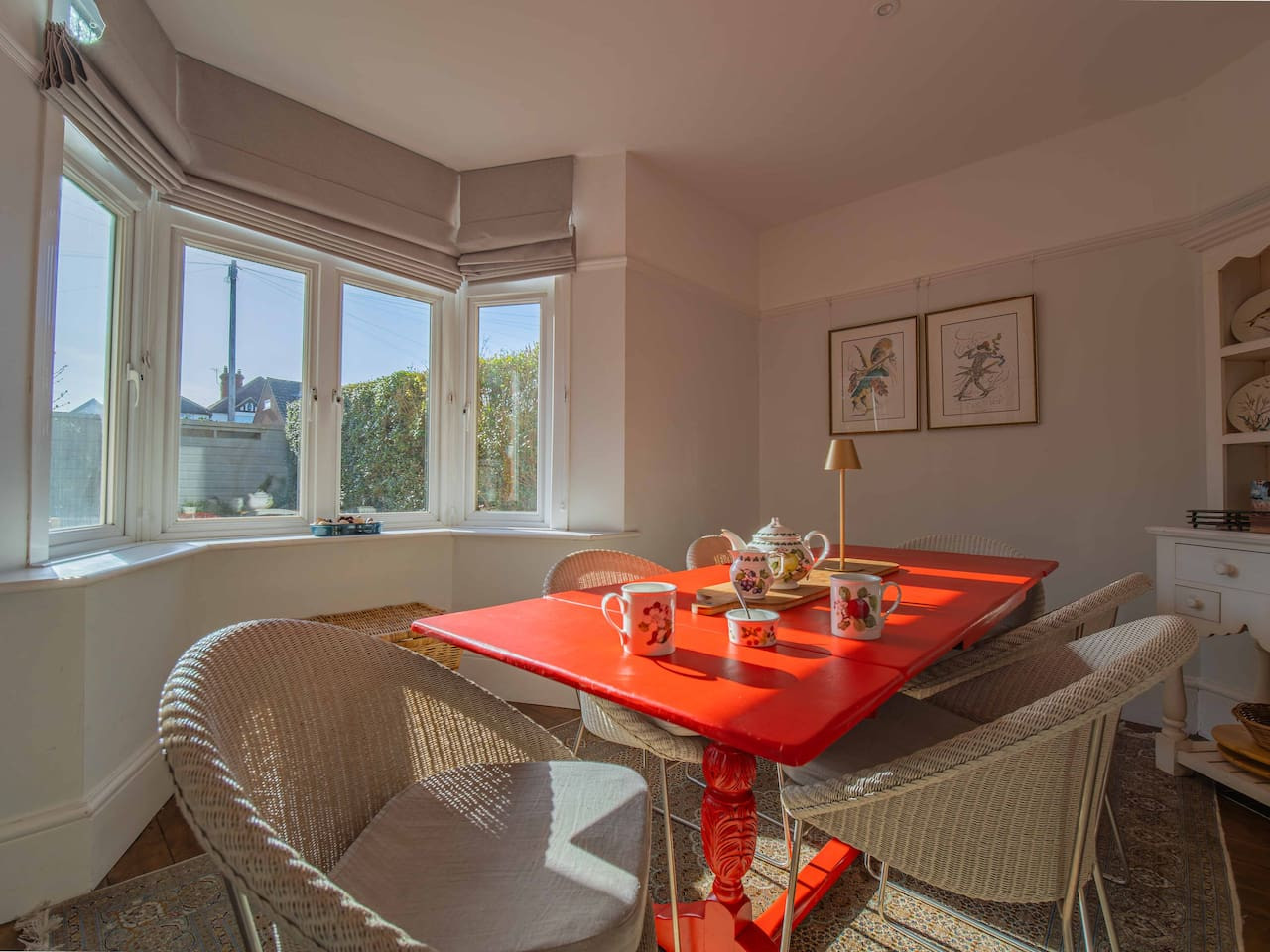 Westgate | Stunning Sea Views, Logburner, Gardens in 4 Carlton Road East Bayside House - Property image 28 - VivreStays