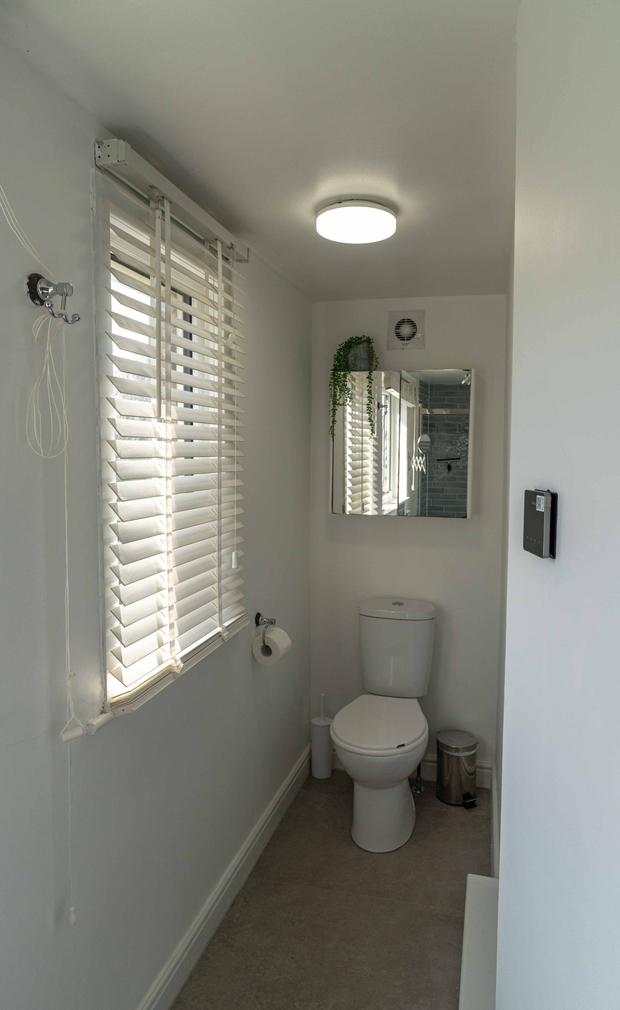 Deal |Stylish Home, Logburner, near Beach & Castle in 73 Gladstone Road - Property image 16 - VivreStays