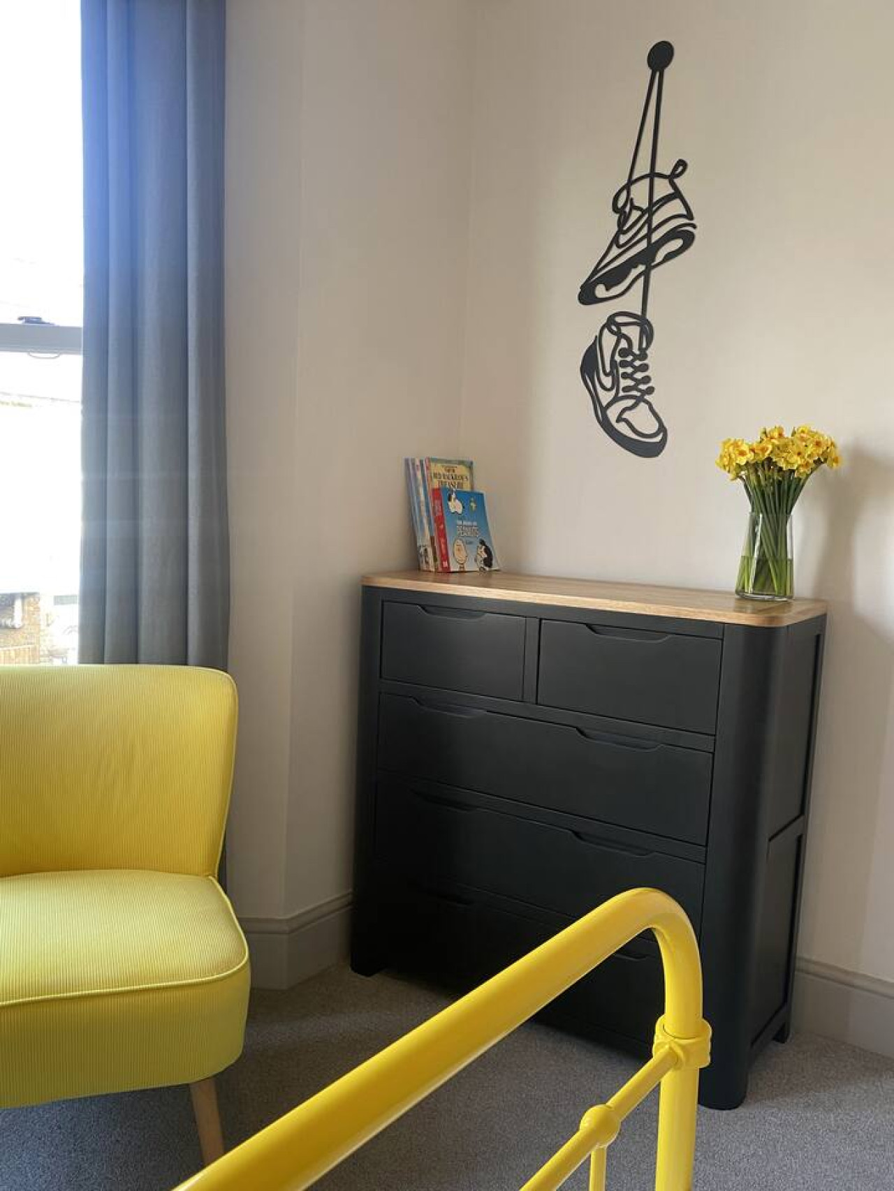 Deal |Stylish Home, Logburner, near Beach & Castle in 73 Gladstone Road - Property image 9 - VivreStays