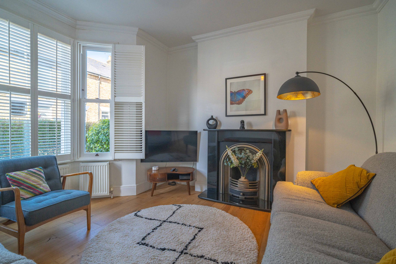 Deal |Stylish Home, Logburner, near Beach & Castle in 73 Gladstone Road - Property image 40 - VivreStays