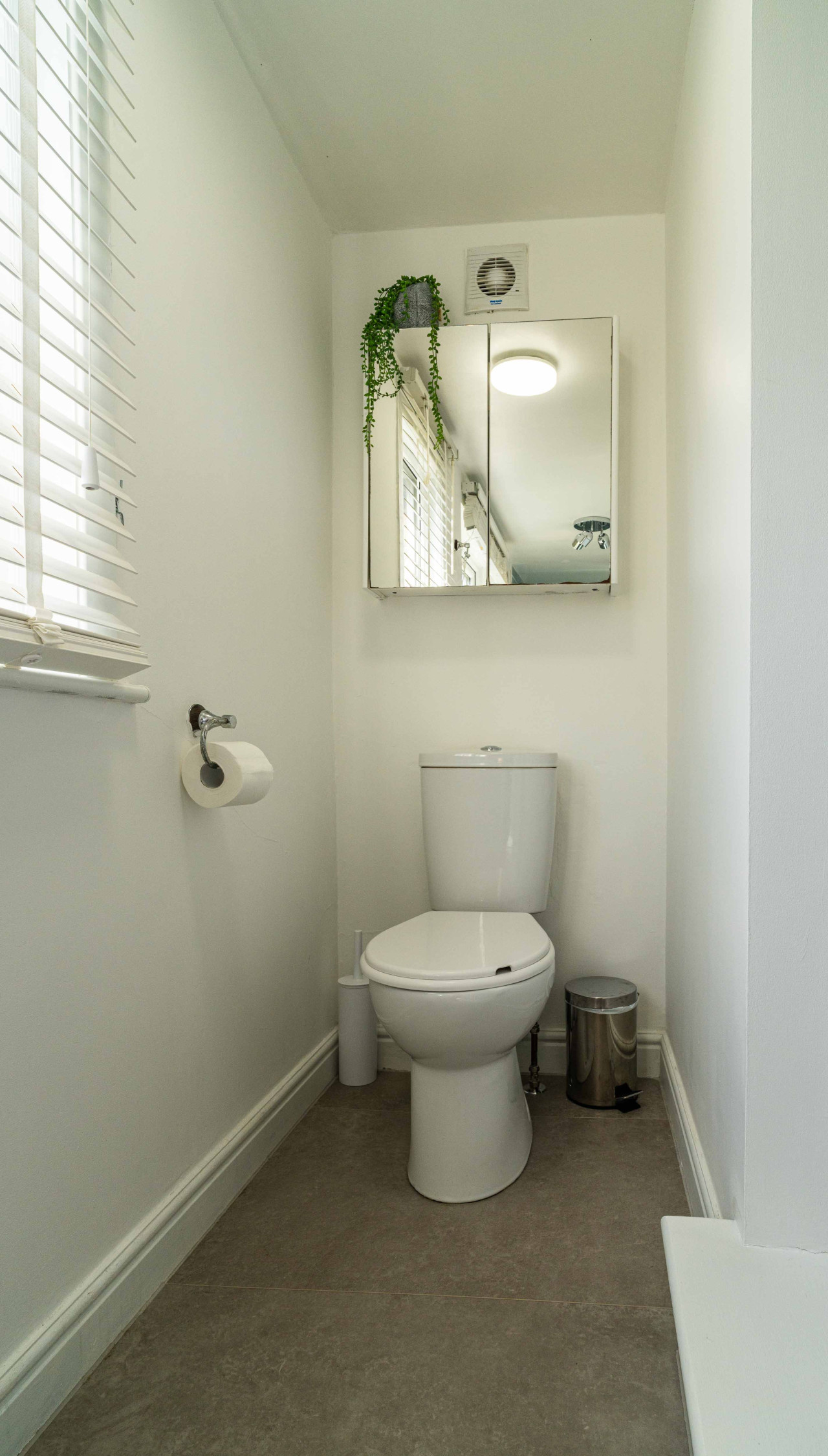 Deal |Stylish Home, Logburner, near Beach & Castle in 73 Gladstone Road - Property image 24 - VivreStays