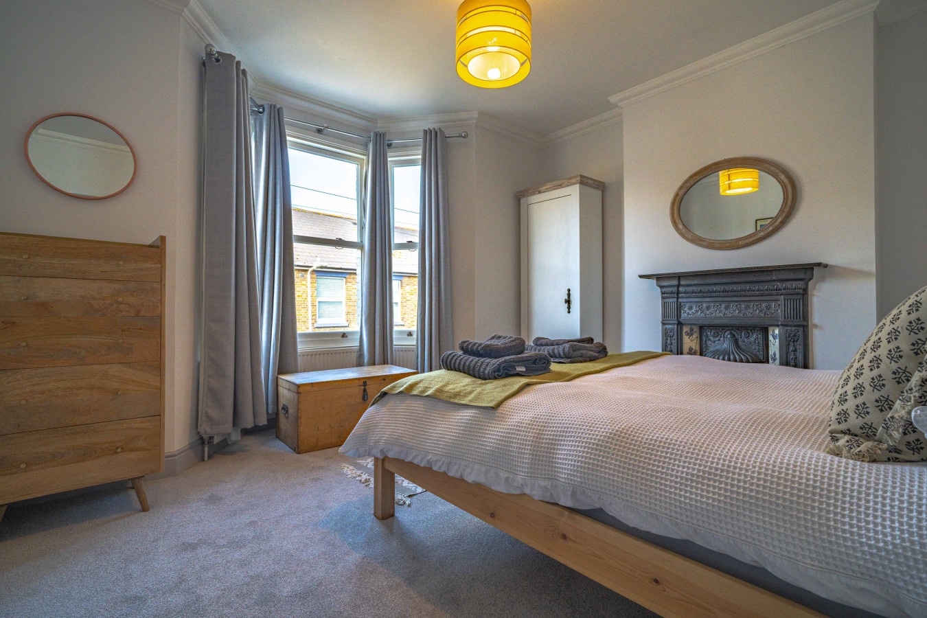 Deal |Stylish Home, Logburner, near Beach & Castle in 73 Gladstone Road - Property image 46 - VivreStays