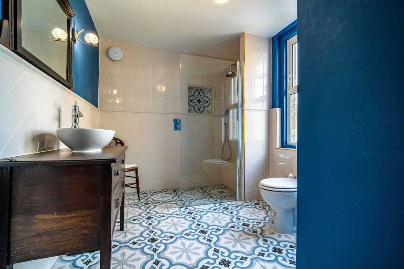 Margate | Heritage Home | Luxurious Beds | Garden in 20 Ethelbert Road - Property image 4 - VivreStays