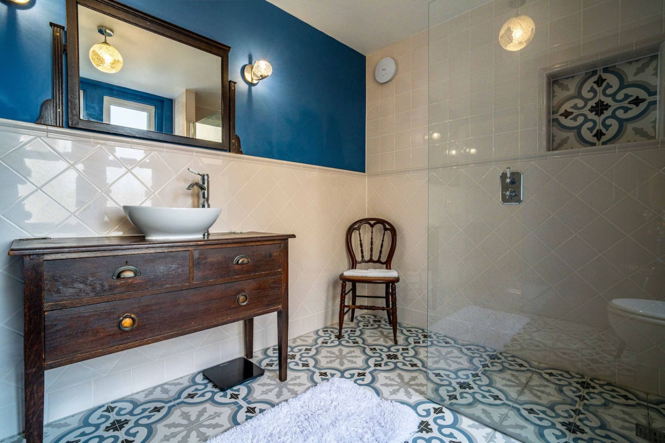 Margate | Heritage Home | Luxurious Beds | Garden in 20 Ethelbert Road - Property image 26 - VivreStays