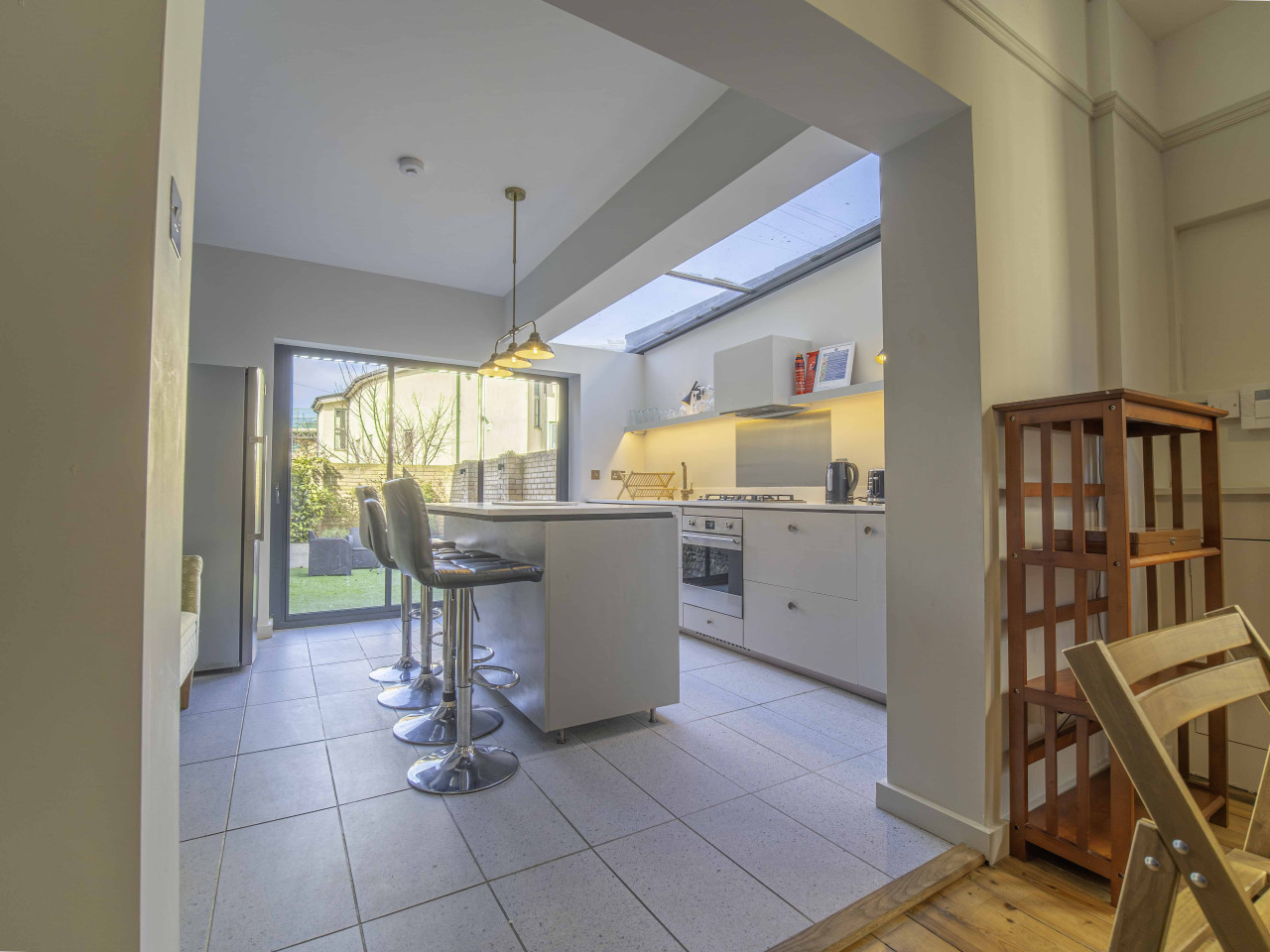 Margate | Heritage Home | Luxurious Beds | Garden in 20 Ethelbert Road - Property image 42 - VivreStays