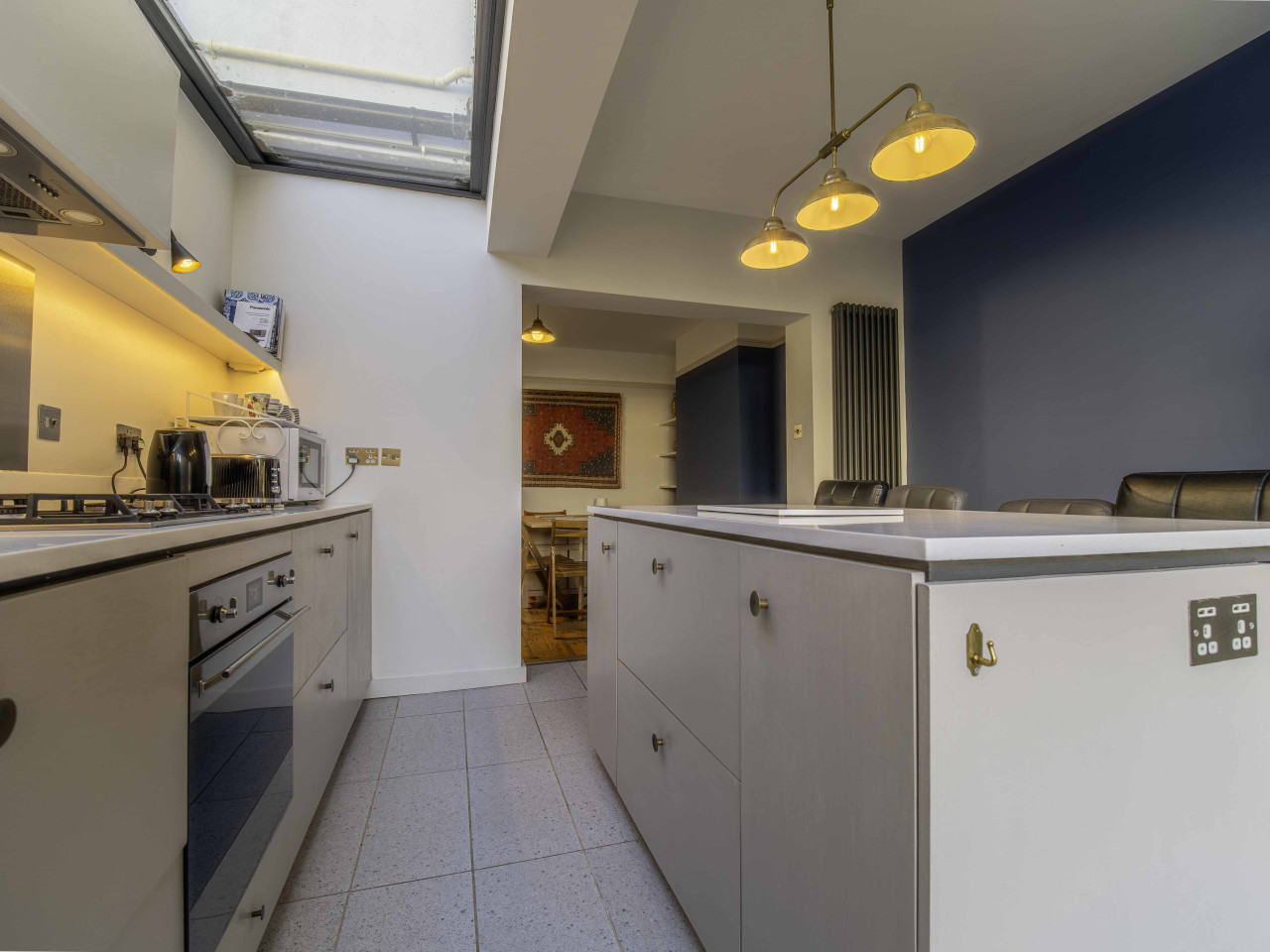 Margate | Heritage Home | Luxurious Beds | Garden in 20 Ethelbert Road - Property image 45 - VivreStays