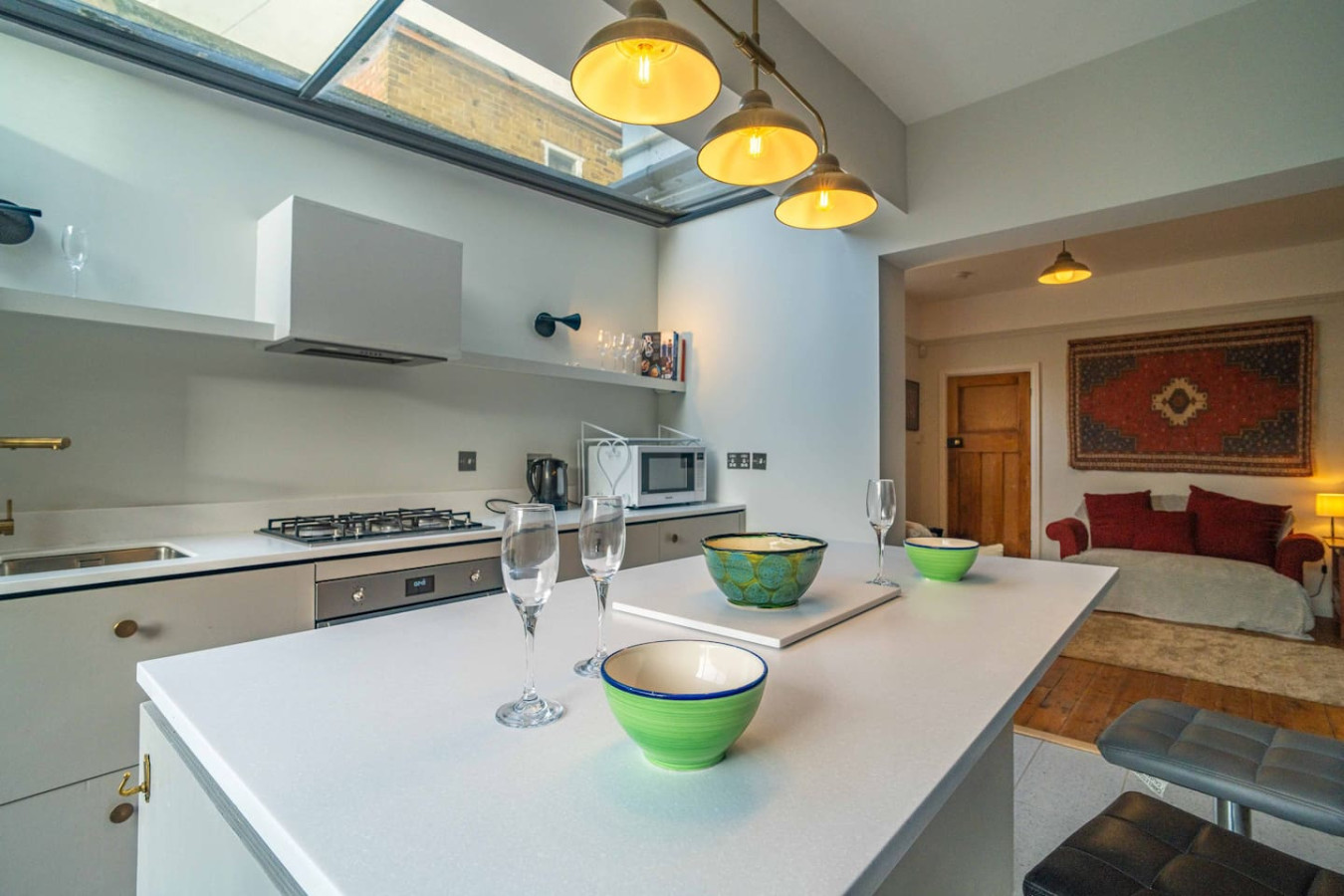 Margate | Heritage Home | Luxurious Beds | Garden in 20 Ethelbert Road - Property image 9 - VivreStays
