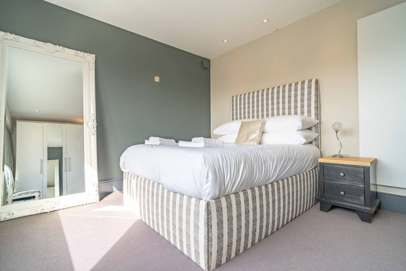Whitstable | 4 bd | Pool | Games Room | Cinema in 58 Marine Parade - Property image 97 - VivreStays