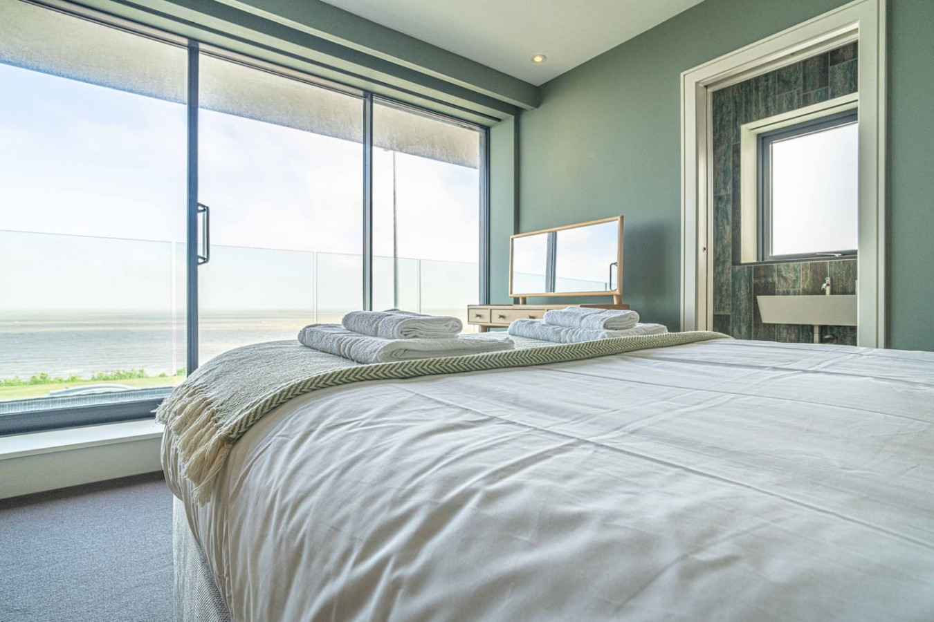 Whitstable | 4 bd | Pool | Games Room | Cinema in 58 Marine Parade - Property image 89 - VivreStays
