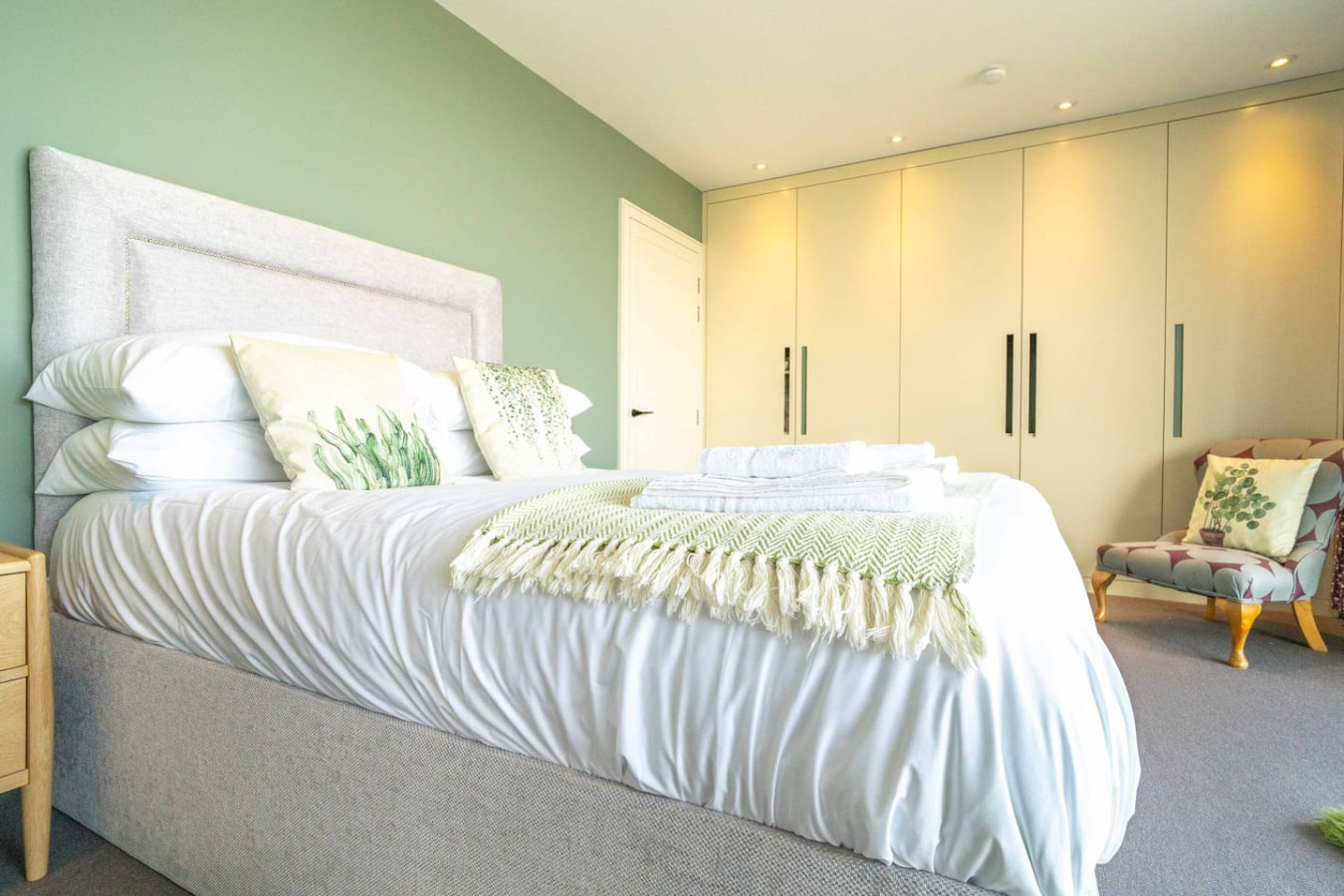 Whitstable | 4 bd | Pool | Games Room | Cinema in 58 Marine Parade - Property image 95 - VivreStays