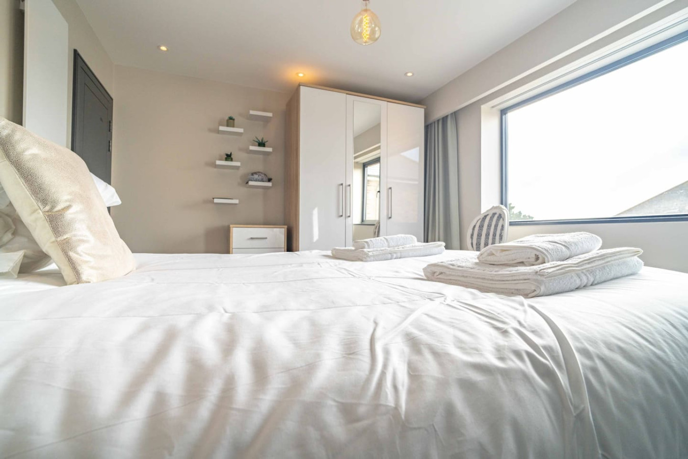 Whitstable | 4 bd | Pool | Games Room | Cinema in 58 Marine Parade - Property image 98 - VivreStays