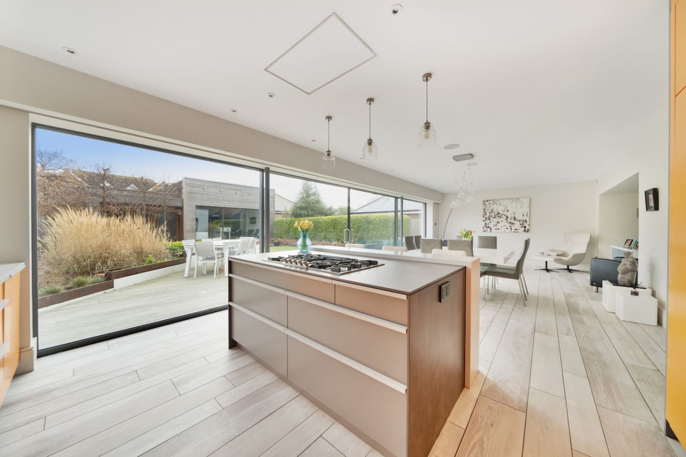 Whitstable | 4 bd | Pool | Games Room | Cinema in 58 Marine Parade - Property image 14 - VivreStays