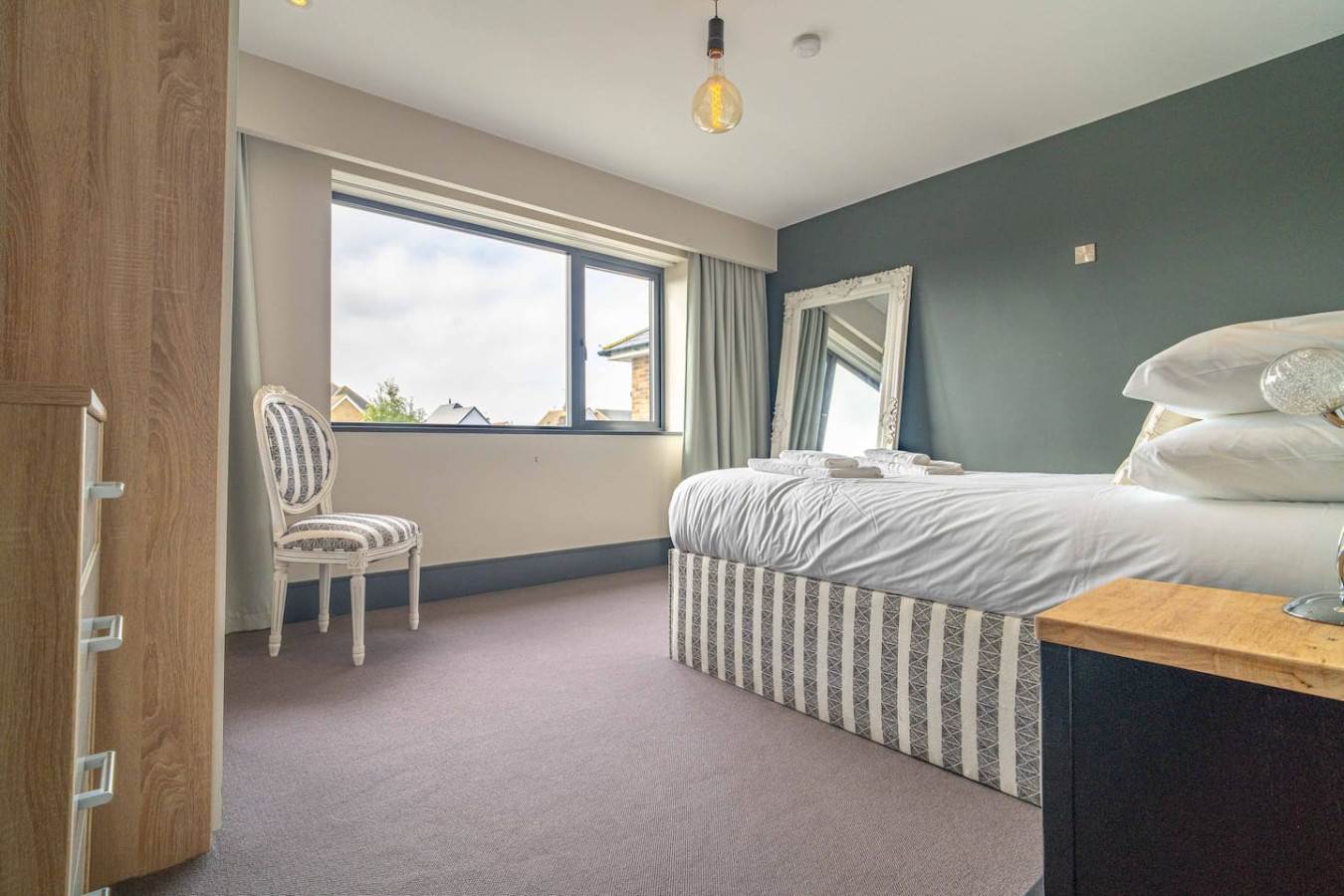 Whitstable | 4 bd | Pool | Games Room | Cinema in 58 Marine Parade - Property image 96 - VivreStays