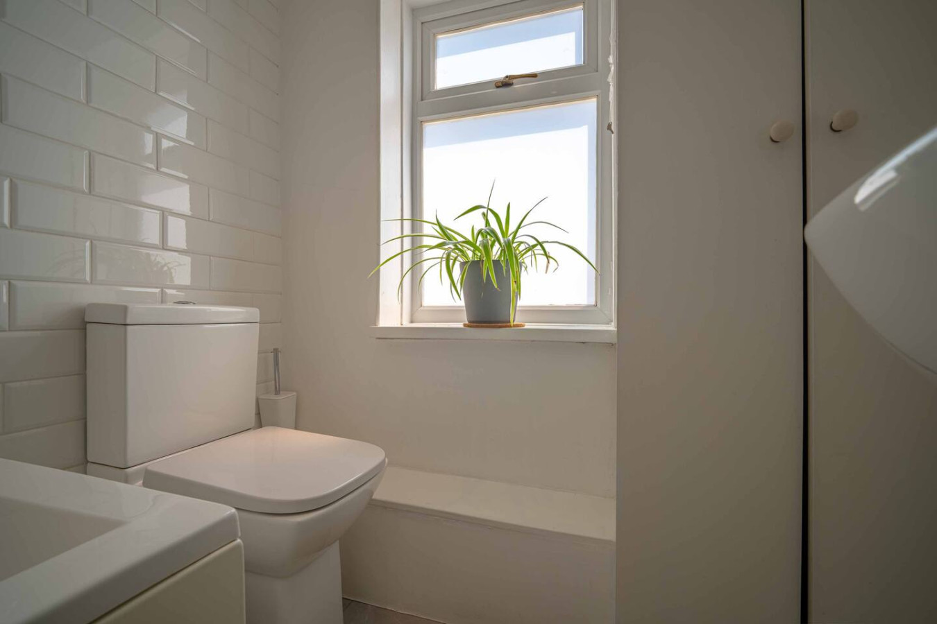 Margate |Stylish House nr Old Town | Beach |Garden |3bedrooms in 24 Dane Hill - Property image 27 - VivreStays
