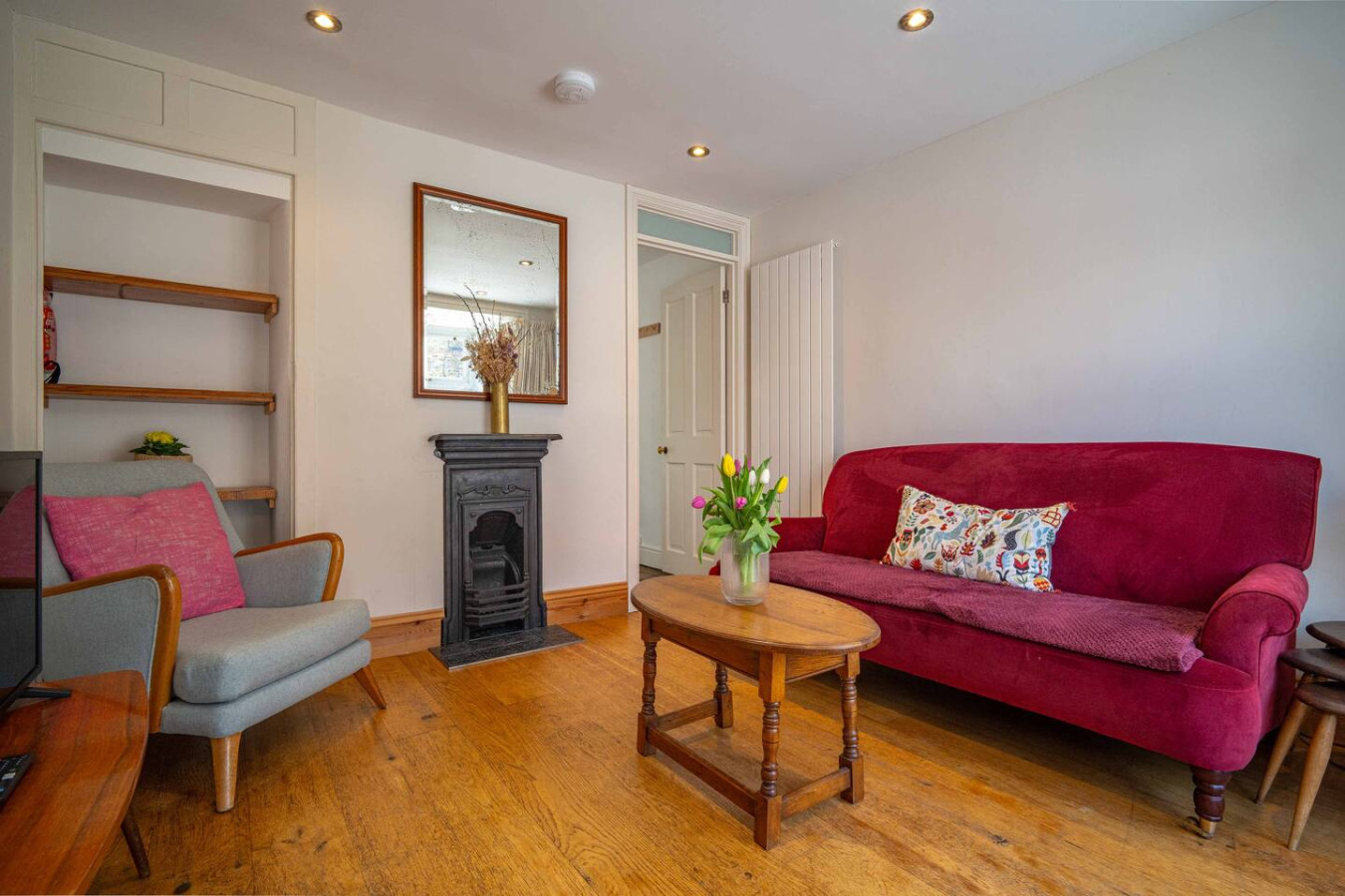 Margate |Stylish House nr Old Town | Beach |Garden |3bedrooms in 24 Dane Hill - Property image 9 - VivreStays
