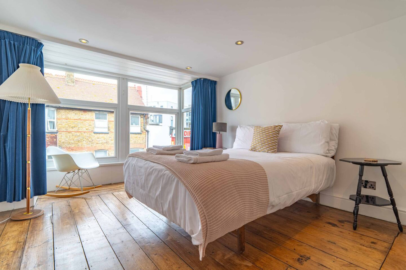 Margate |Stylish House nr Old Town | Beach |Garden |3bedrooms in 24 Dane Hill - Property image 2 - VivreStays