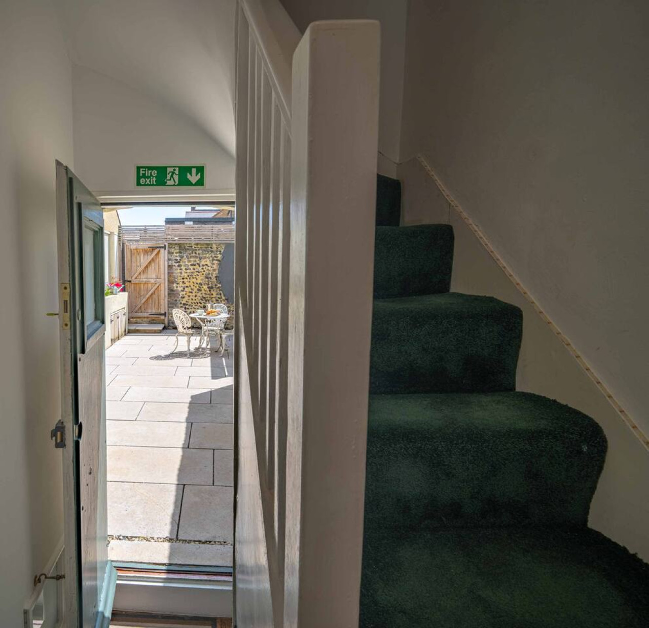 Margate |Stylish House nr Old Town | Beach |Garden |3bedrooms in 24 Dane Hill - Property image 24 - VivreStays