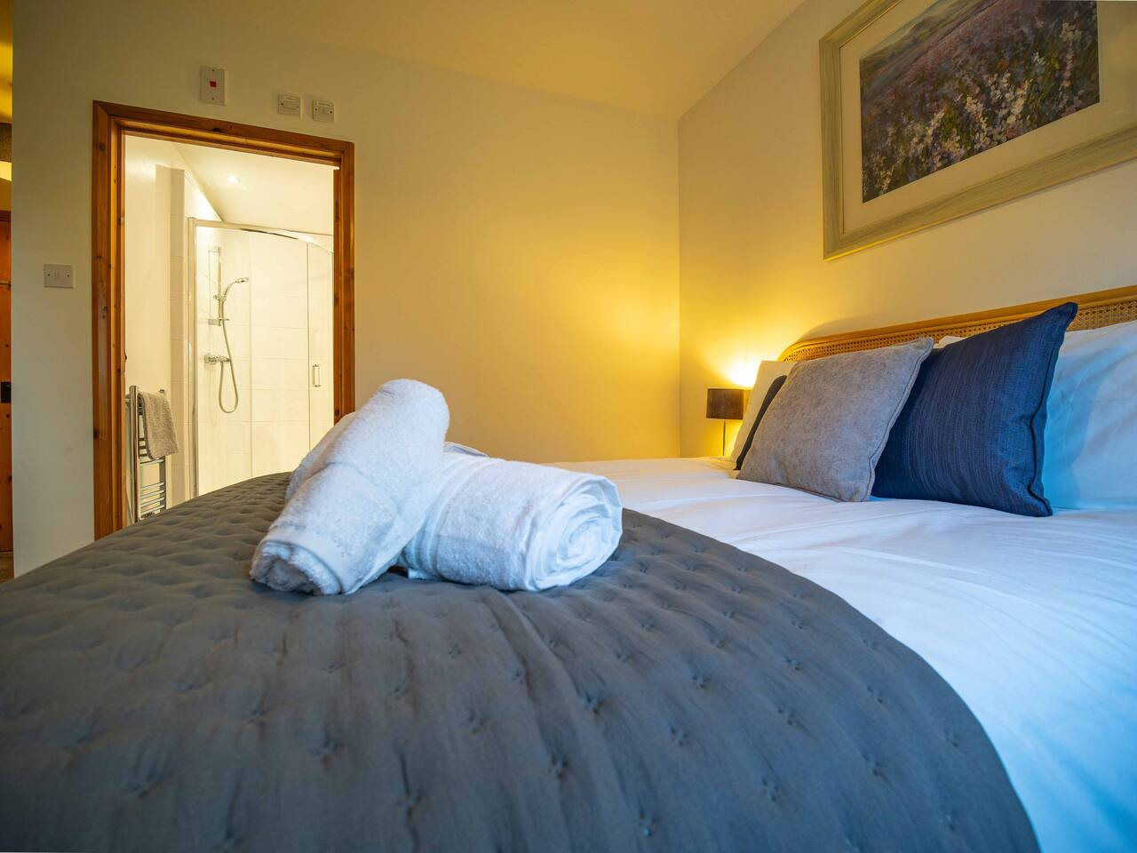 Rural Canterbury | Sheep Shed | Barn Conversion on a Farm | sleeps 4 in The Sheep Shed, Mill Lane, Courthope Farm - Property image 13 - VivreStays
