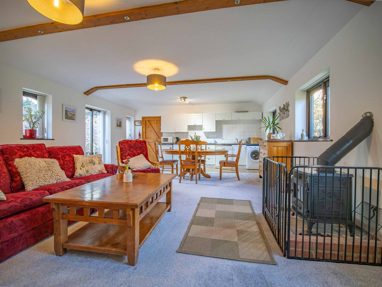 Rural Canterbury | Sheep Shed | Barn Conversion on a Farm | sleeps 4 in The Sheep Shed, Mill Lane, Courthope Farm - Property image 21 - VivreStays