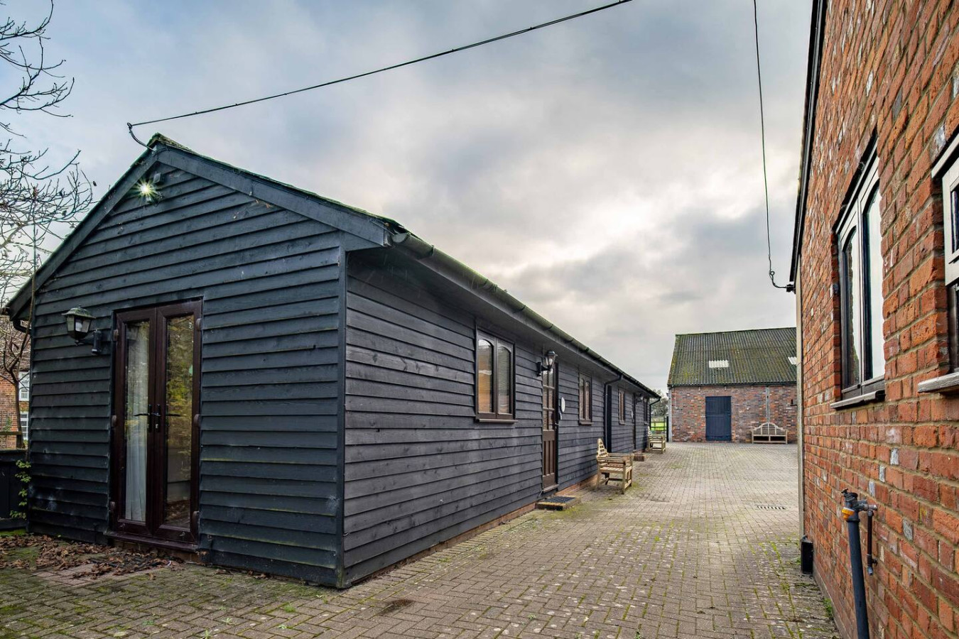 Rural Canterbury |Goose Shed | Courthope Farm Cottage | Cosy Electric Fire in The Goose Shed, Courthope Farm, Mill Lane The Goose Shed - Property image 24 - VivreStays